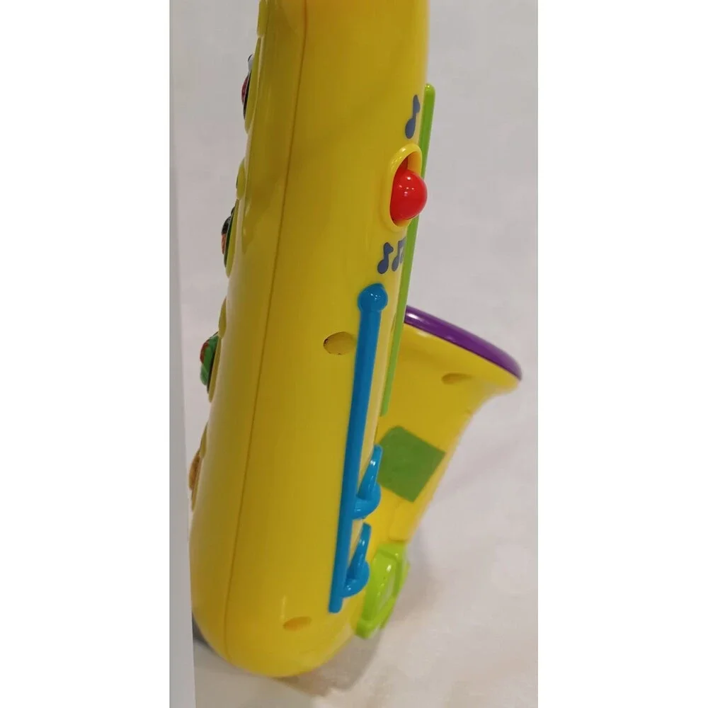 MATTEL SESAME STREET MUSICAL SAXOPHONE INSTRUMENT W/LIGHTS VINTAGE 1999 WORKS